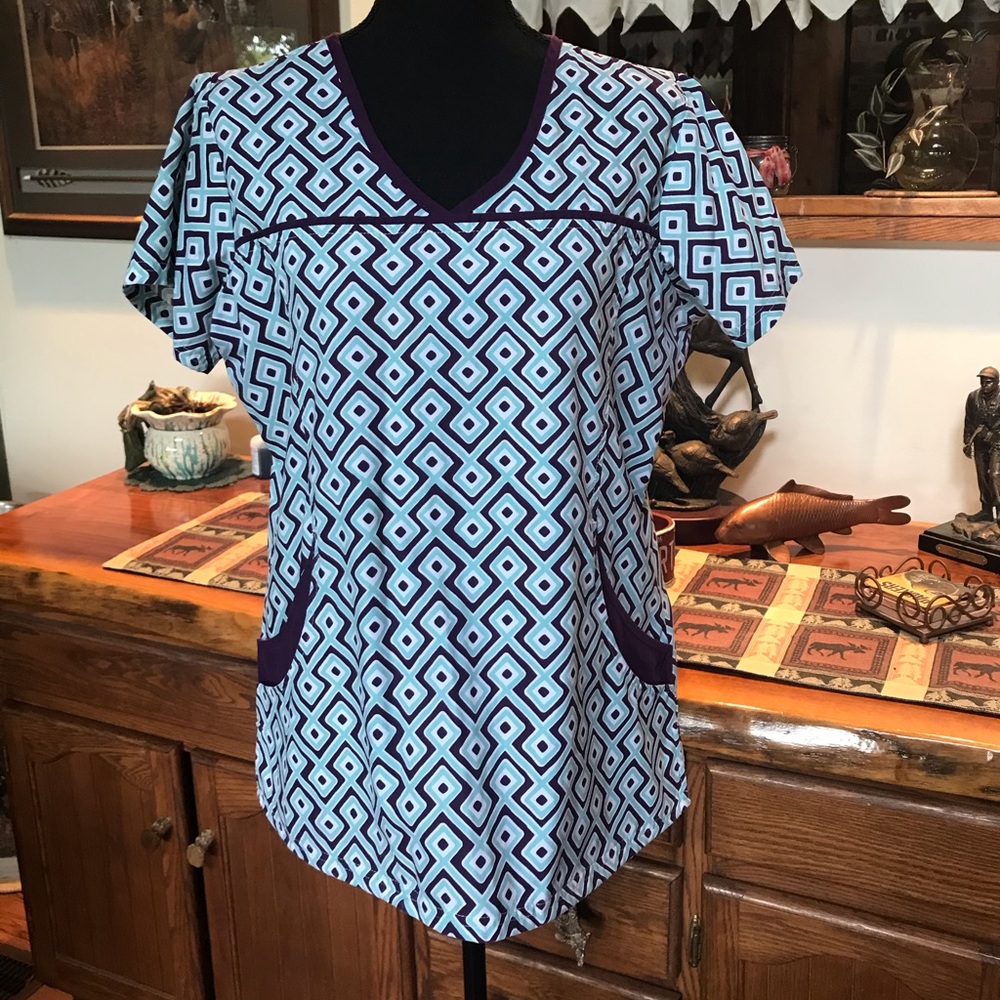 UA purple and light sage green Scrub top